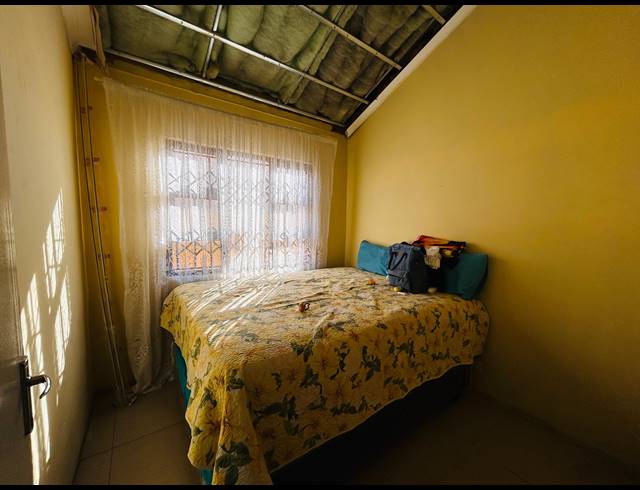 2 BEDROOM HOUSE FOR SALE IN SAVANNA CITY